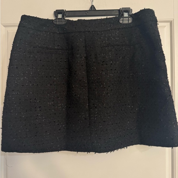 Lilly Pulitzer skort - Picture 3 of 4